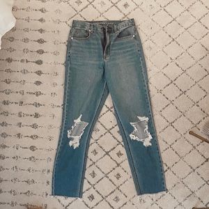 american eagle mom jeans